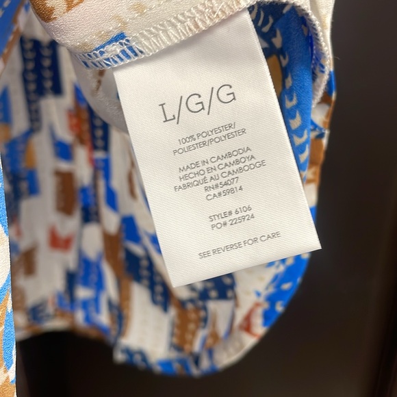 Large CAbi Jigsaw Tank Blouse - Picture 6 of 7